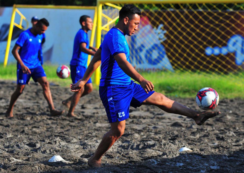 Selección masculina de Fútbol Playa viajará hoy a China para participar en torneo internacional seleccion-masculina-de-futbol-playa-viajara-hoy-a-china-para-participar-en-torneo-internacional